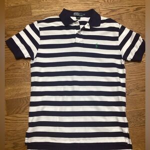 Polo Ralph Lauren ss polo. Size Medium. Navy/white stripe